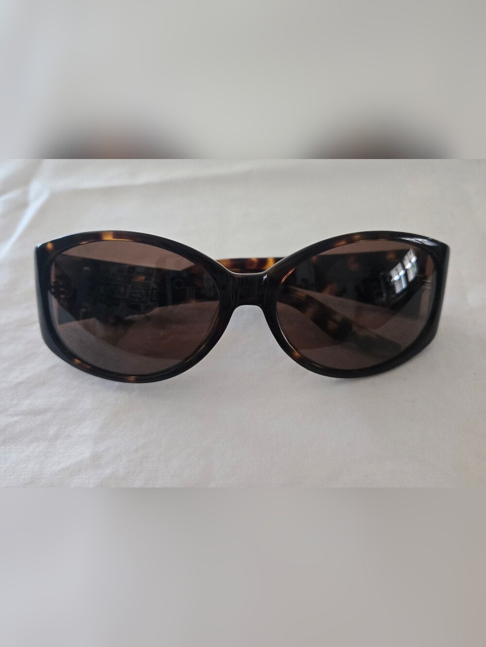 Oscar de la Renta Women's Tortoiseshell Sunglasses